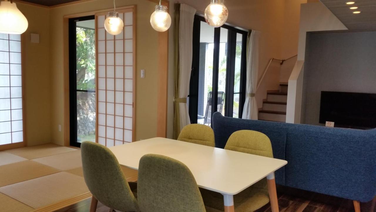 Karstvilla Motobu Exteriör bild